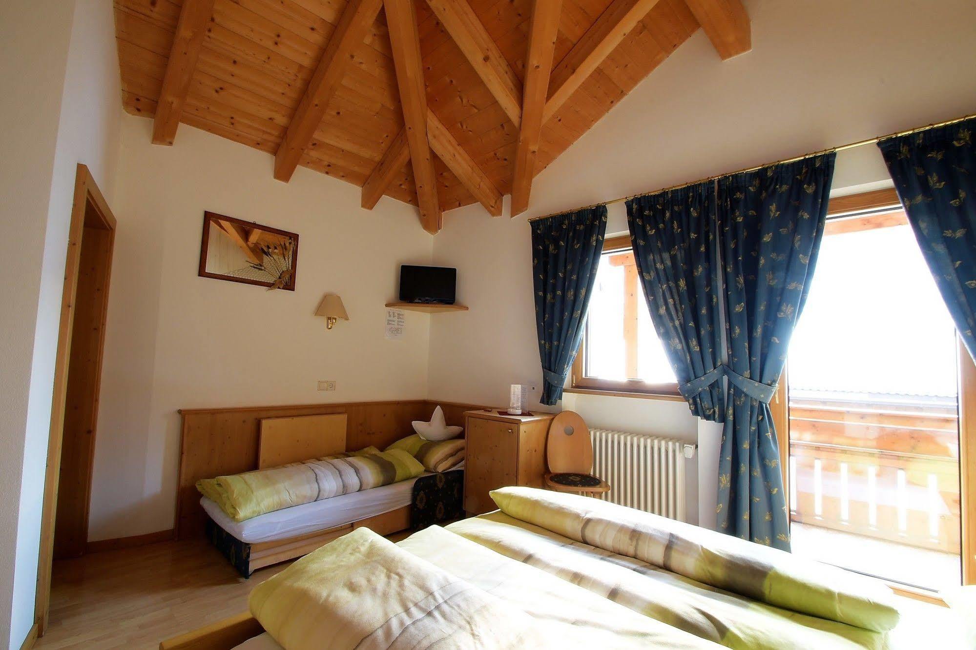 Pension Mirandola โคลฟอสโก ภายนอก รูปภาพ
