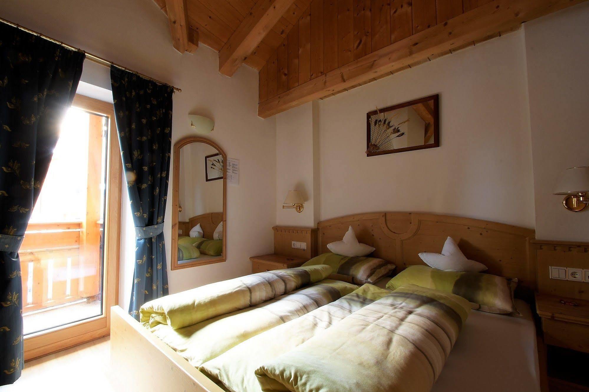 Pension Mirandola โคลฟอสโก ภายนอก รูปภาพ